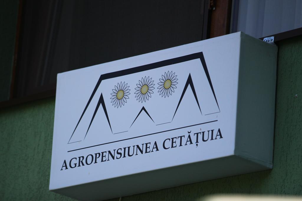 Agropensiunea Cetatuia Luncavita Exterior photo